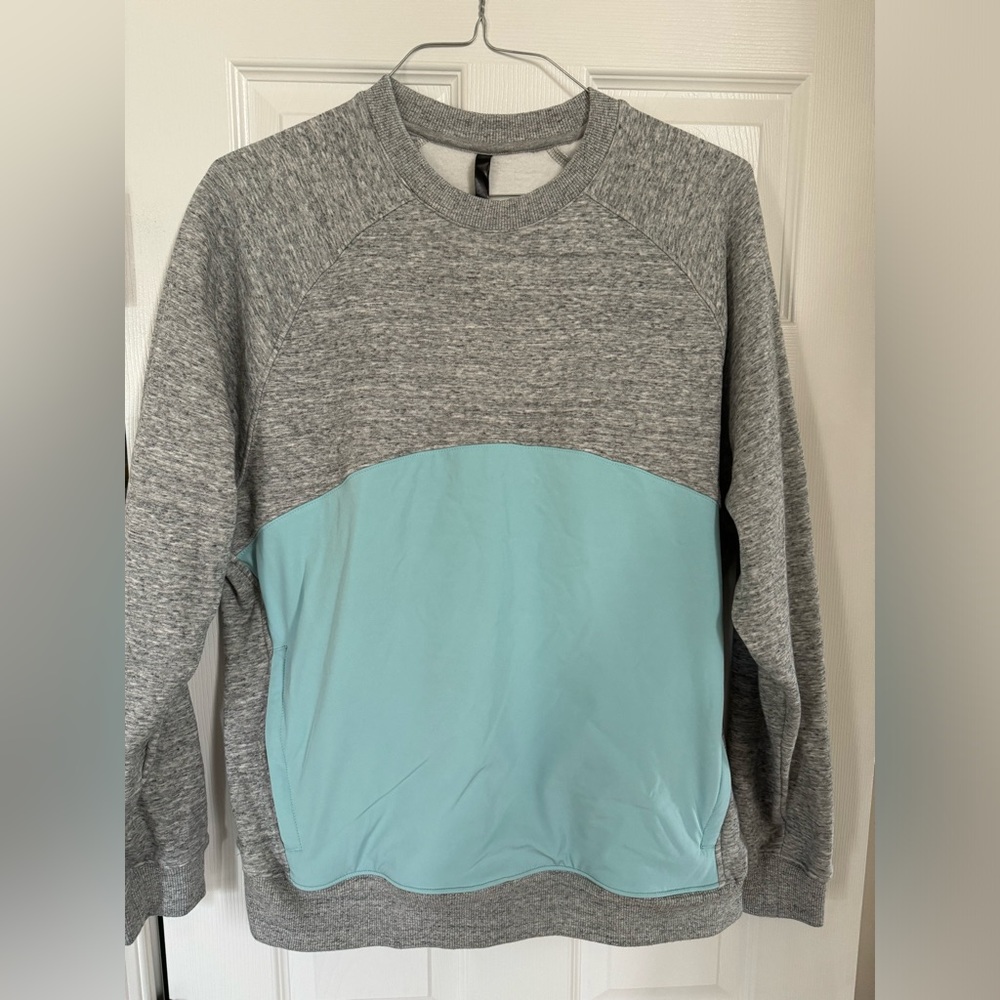 Fabletics crewneck